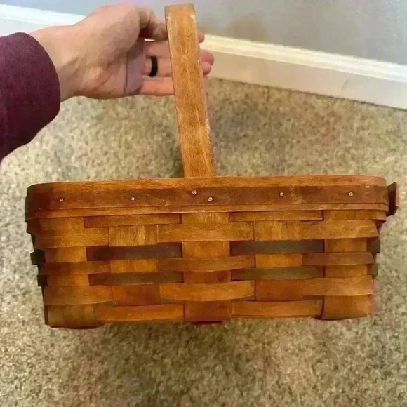 Vintage Longaberger basket square vintage 12”x12” approximately - Picture 4 of 8